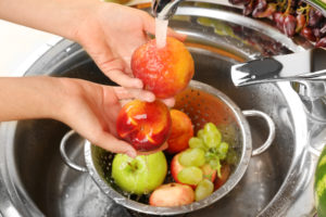 Качественное мытье фруктов и овощей